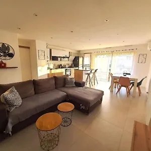 Moderne Centre-ville Appartement Vallauris
